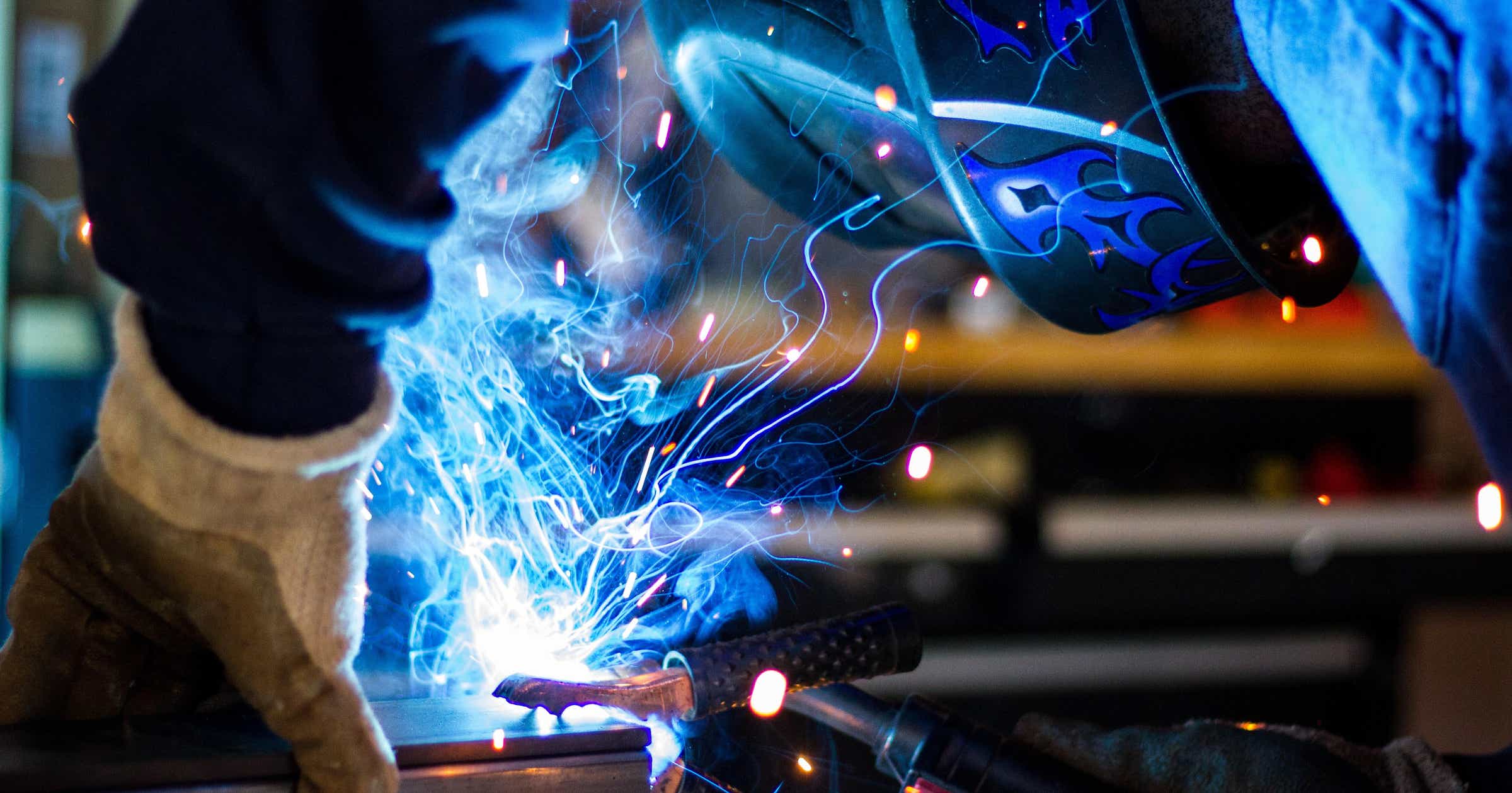 How Does The MIG Welder Play A major Role In The Welding Process?